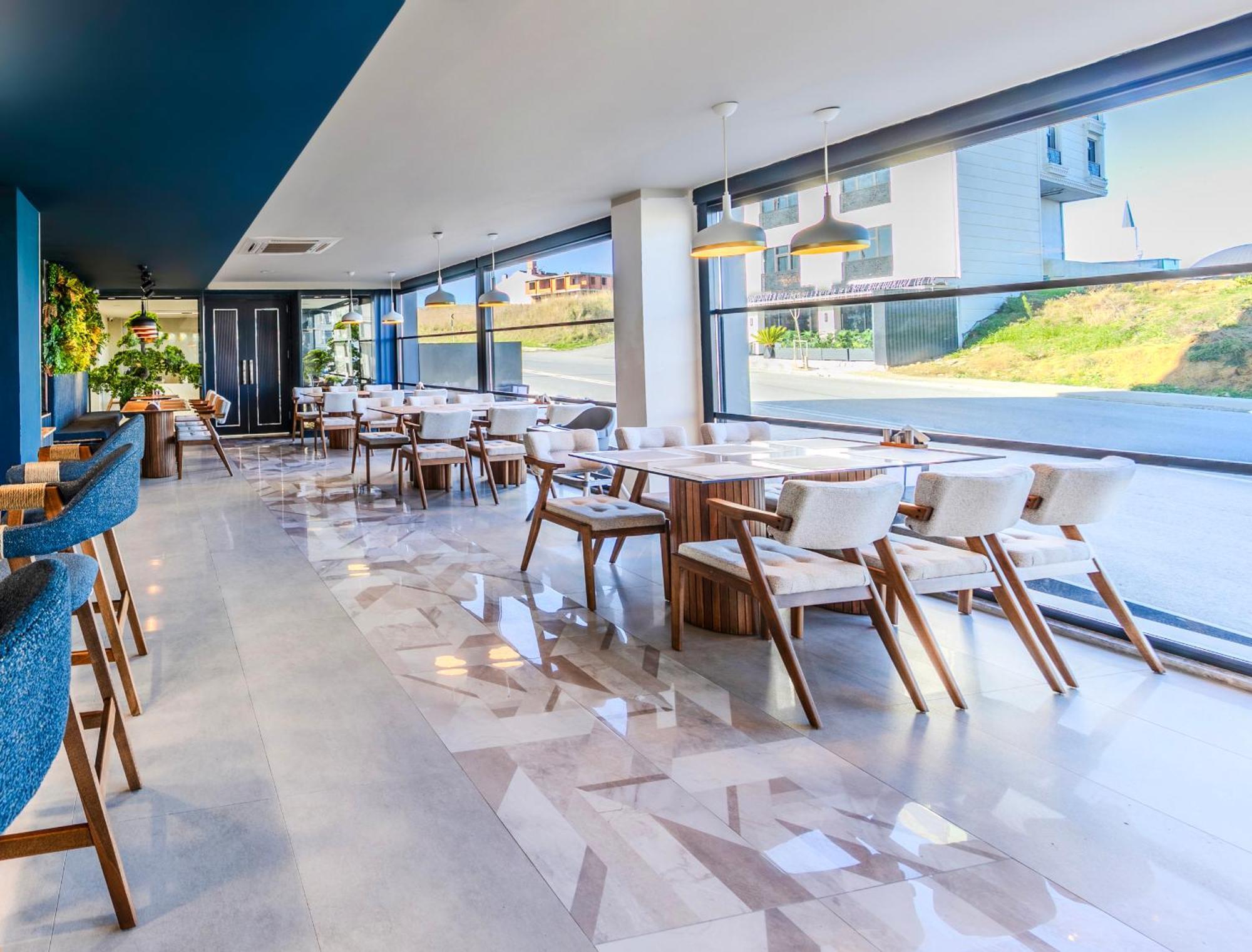 Heaven Premium Hotel Restaurant & Airport Shuttle Arnavutkoy Eksteriør bilde